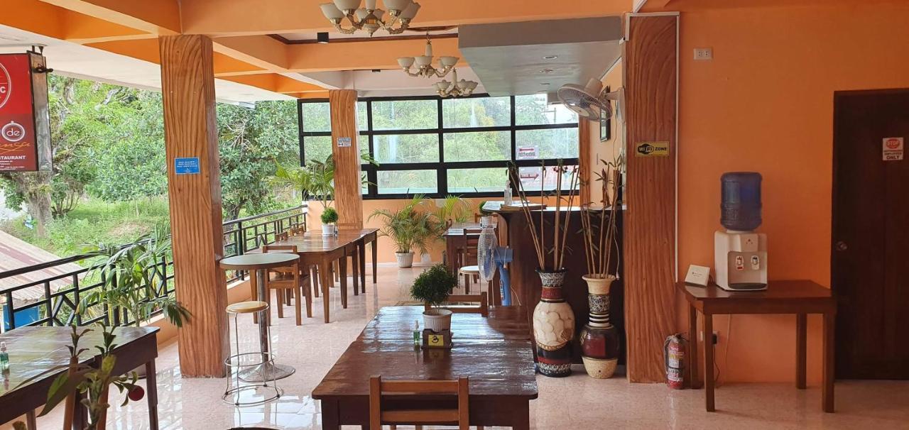 West Atlantic Inn Concepcion  外观 照片