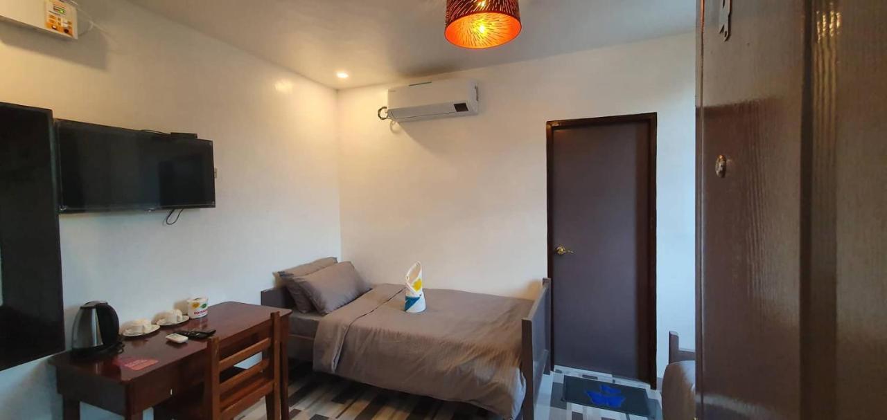 West Atlantic Inn Concepcion  外观 照片